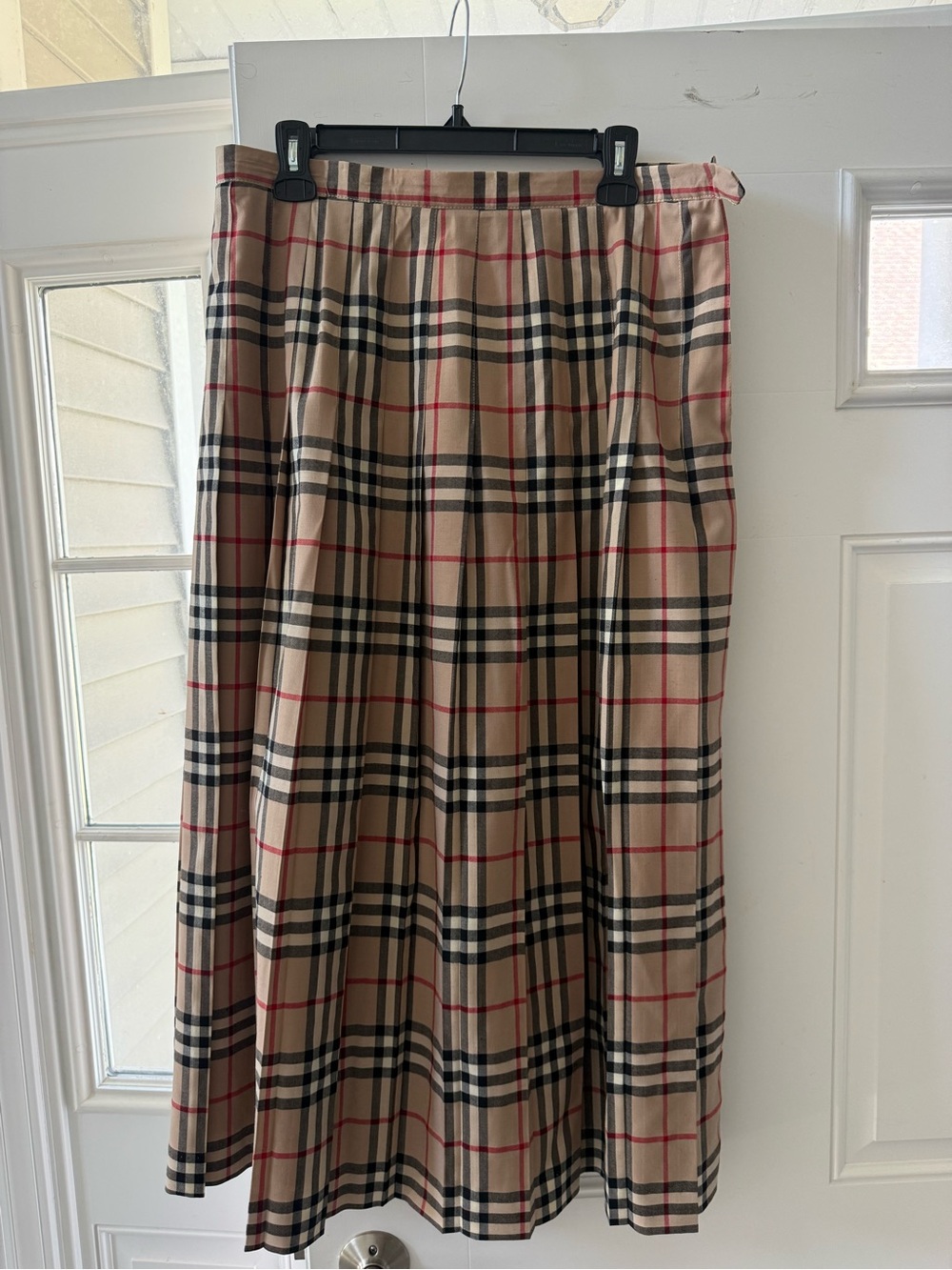 Burberry ore 1999 Midi Skirt - Beige / Black / Red